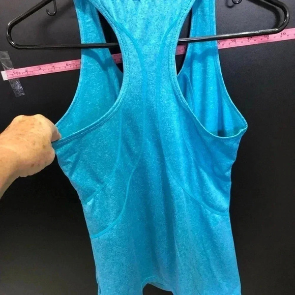 Reebok Racerback Athletic scoop neck,tank top, breathable,Comfortable,Aqua - Picture 2 of 5